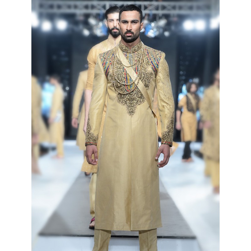 HSY-Men-Wedding-Dresses-Sherwani-Designs