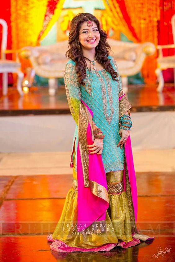 mehndi suits for girls