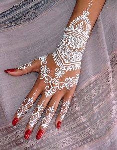 Latest White Henna Designs Tattoo Trends Collection 2020-2021